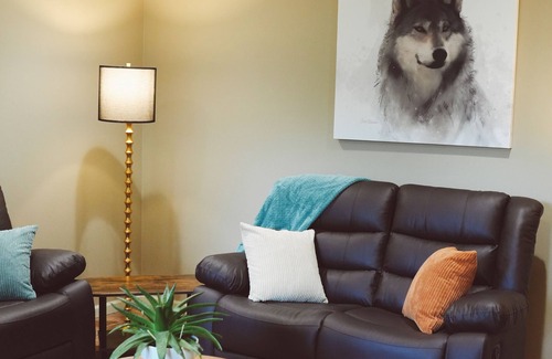 Homer Apartment | Sprucewood Dens