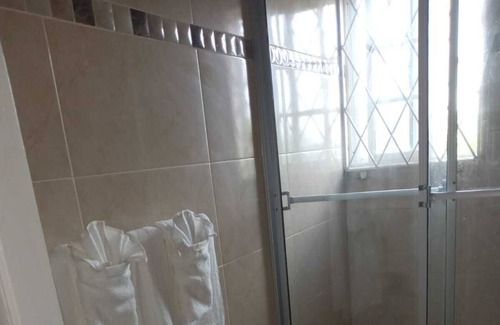 Spur Tree House | Spurtree HomeAway Villa's R #2