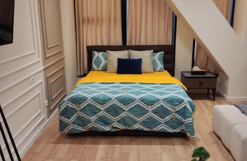 Tirana Apartment | Square 21