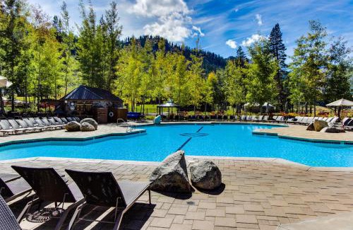 Olympic Valley Apartment | Squaw Valley Ski Flat