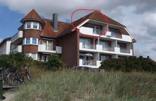 Sierksdorf Apartment | SR 13 - the view far out to sea and the beach on your doorstep