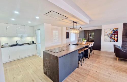 Carihuela Apartment | SR Luxury Penthouse Torremolinos