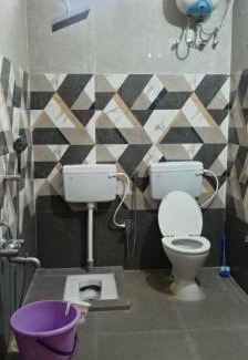 Tirupati House | Sree Paada Home Stay Single Large Room