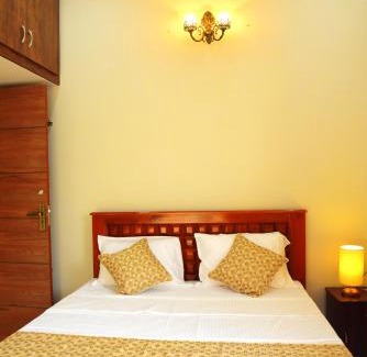 Mothilal Nagar Apartment | Sri Apt Homestay A2 Family-Friendly 2BHK with Kitchen