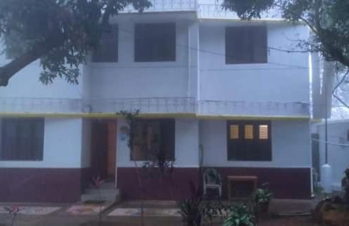 Yelagiri House | Sri kanna resort