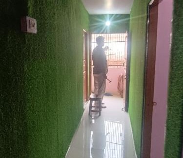 Ayodhya House | Sri Kishori Atithi Grih