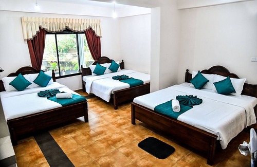 Hatton Hotel | Sri Krishna Bhavan Hotel