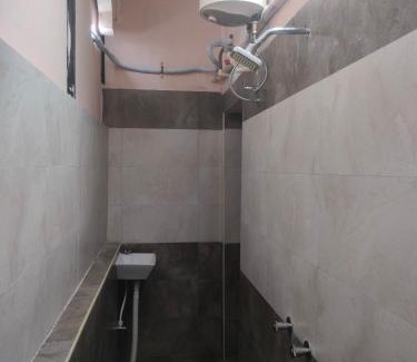 Kanchipuram Hotel | Sri Lakshmi perumal thirumana Mahal and rooms