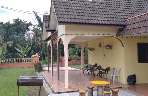 Hulu Selangor House | Sri Ledang Homestay Kuala Kubu Bharu