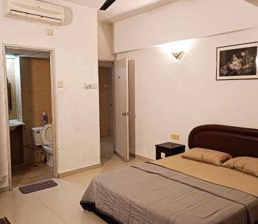 Batu Ferringhi Apartment | Sri Sayang Resort Apartment