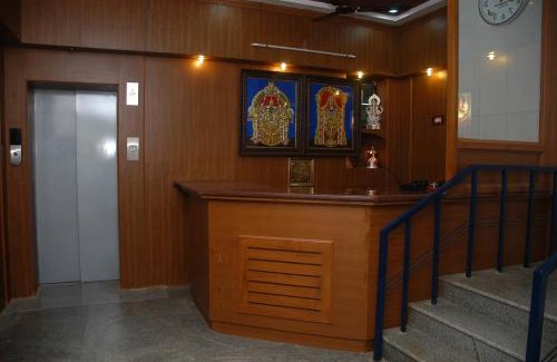 Kumbakonam Hotel | Sri Venkkatramanaas Residency