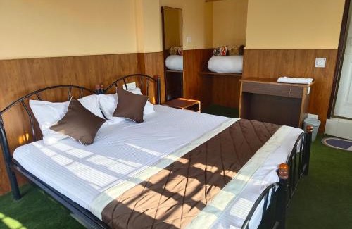 Darjeeling House | Sri Vrindavan Guest House
