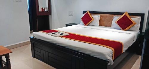 Yelahanka Hotel | Srinidhi Comfort