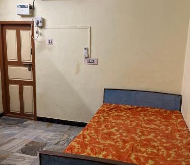 Tiruvannamalai House | Srinivasa Homestay