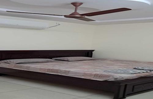 Pithapuram Hotel | Sripada Maharaj Rooms