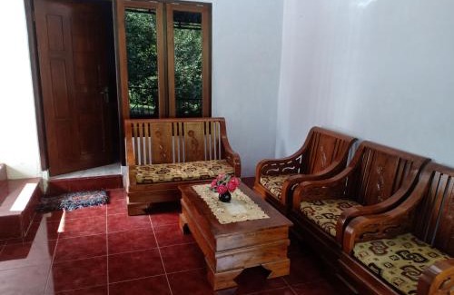 Banyuwangi House | Sritanjung Homestay