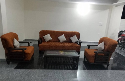 Greater Noida House | SRM House