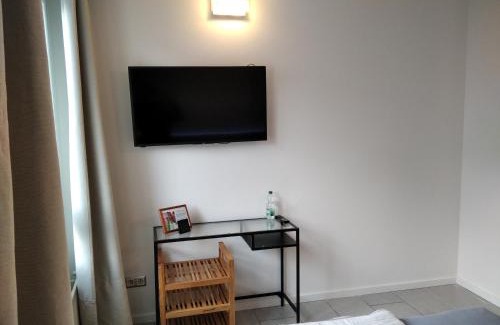 Reutlingen House | Sroom 118 and 119 in Center