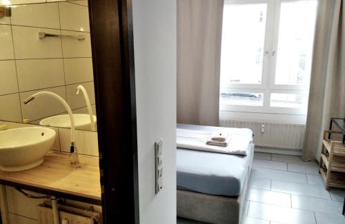 Reutlingen House | Sroom 118 and 119 in Center