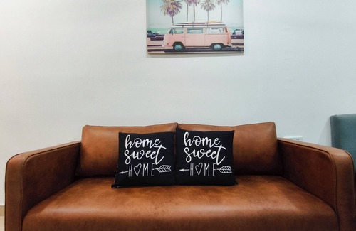 Subang Jaya Apartment | SS15 Courtyard Sunway Studio Google TV Netflix 100m to LRT