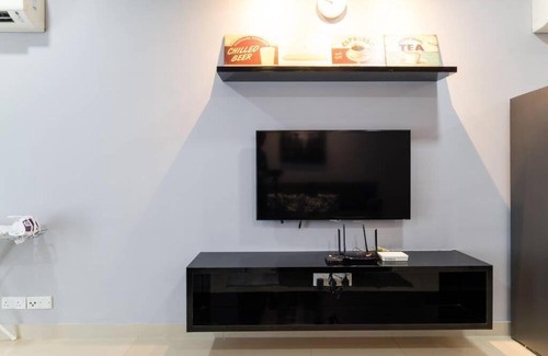 Subang Jaya Apartment | SS15 Courtyard Sunway Newly renovated Studio in First Subang Netflix 65inch TV