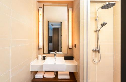 Nanhai Hotel | SSAW Boutique Hotel Foshan Qiandeng Lake