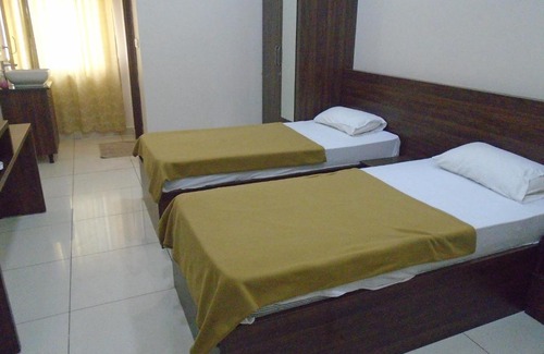 Mandya Hotel | SSR Residency