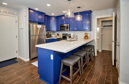 Mammoth Lakes Condo | St Anton Condos #48 (2-Bedroom) with Pool by RedAwning