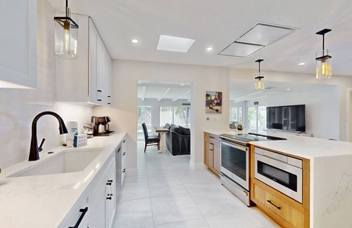 Ringling Estates House | St. Armands oasis with saltwater pool - walk to beach & shops