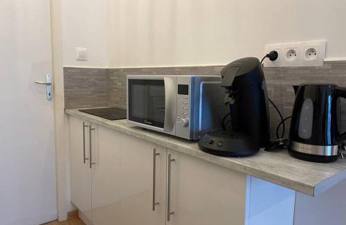 Saint-Aubin-Les-Elbeuf Apartment | St Aubin Gare - Appartement cosy proche commerces