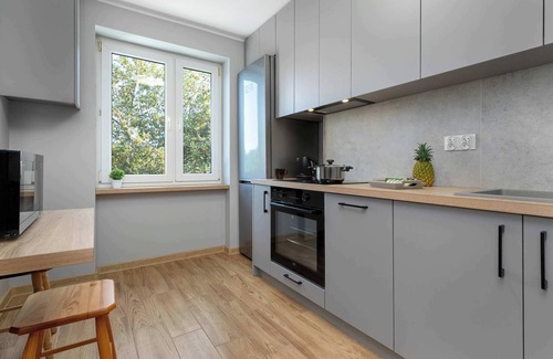 Gdansk City Center Apartment | St. Barbara 14 | Gdańsk | Family Apartment | Balcony | Workspace | Close to the