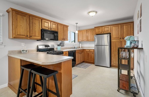St. Charles House | St. Charles/St. Peters 3 Bedroom Charmer