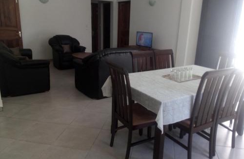 Toamasina Apartment | St Chylifa