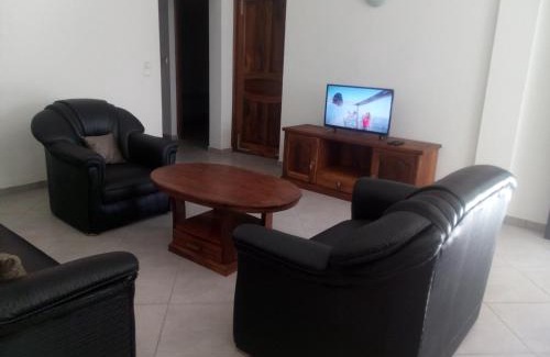 Toamasina Apartment | St Chylifa