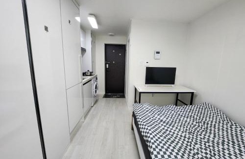 Dongjak-gu Apartment | ST Cozy accommodation near Soongsil University Station