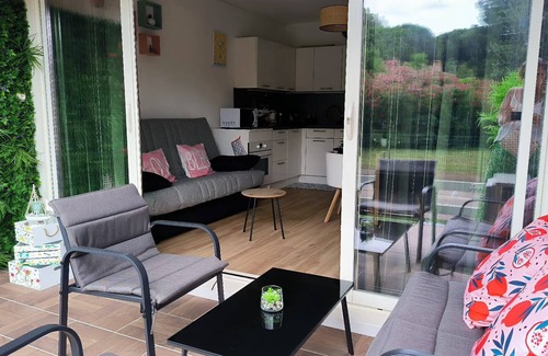 Saint-Cyprien Plage Apartment | St Cyprien modern and bright garden level