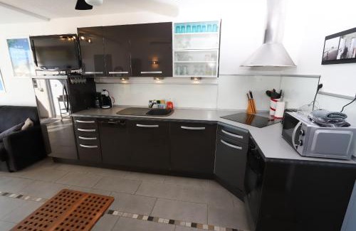 Saint-Cyprien Plage Apartment | St cyprien superbe appart 4 pers vue sur la marina