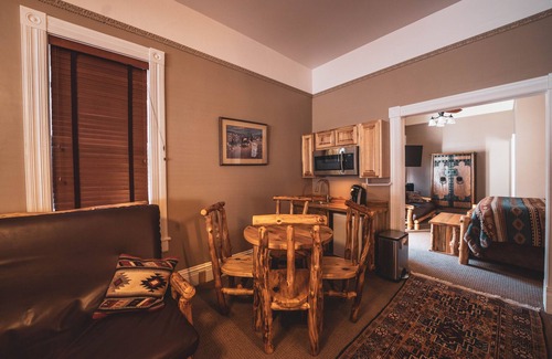 Ouray Hotel | St. Elmo Hotel