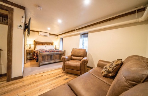 Ouray Hotel | St. Elmo Hotel