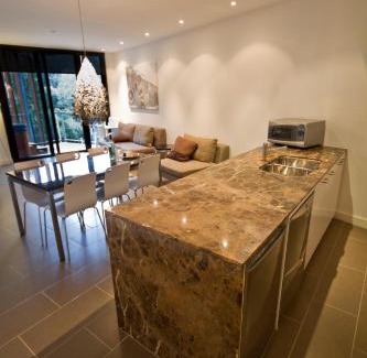 Falls Creek Apartment | St Falls West 101