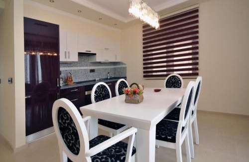 Lucice Apartment | St.George Apartments