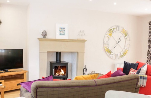 St George Cottage | ST. GEORGE HOUSE, family friendly, with a garden in Abergele