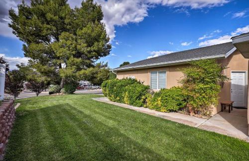 St. George House | St George Townhome with Patio - Near Natl Parks