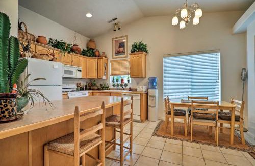 St. George House | St George Townhome with Patio - Near Natl Parks