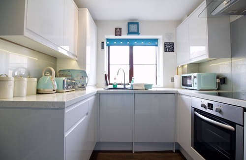 Portsmouth Apartment | St Georges Balcony Suite