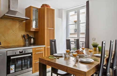 6th Arrondissement Apartment | St Germain - Mabillon Modern 1BR Flat