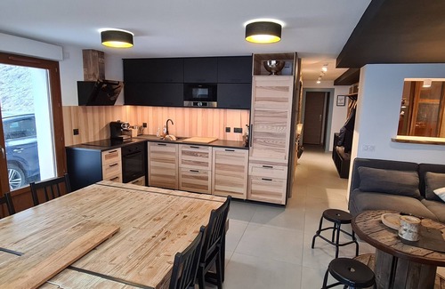 Saint-Gervais-les-Bains Apartment | St Gervais les Bains, on the heights, magnificent view, apartment sleeps 12