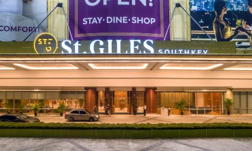 Central District Hotel | St Giles Southkey