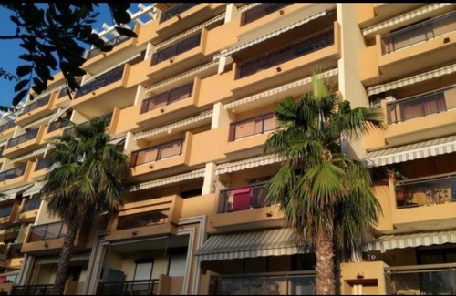 Le Lavandou Apartment | ST JAMES LAVANDOU