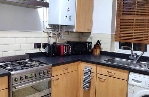 Bermondsey Apartment | St. John's Place, London